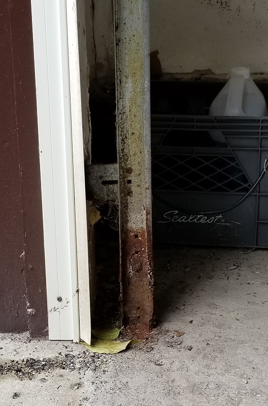 garage_door_tracks_repair